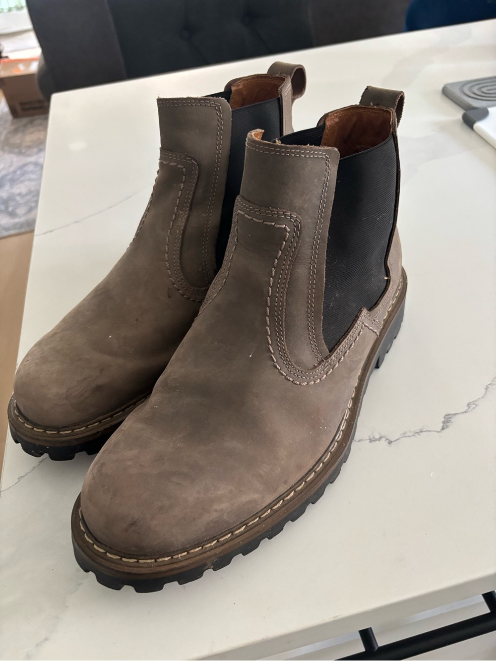 Josef Seibel Corrado men's Chelsea style boots in brown waxed leather